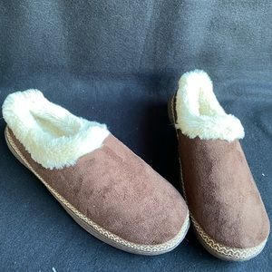 Dr. Scholls slippers size 9